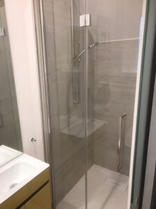 luxury bathroom